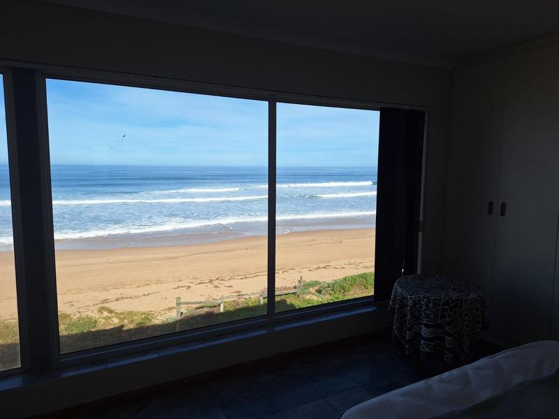 6 Bedroom Property for Sale in Glentana Western Cape